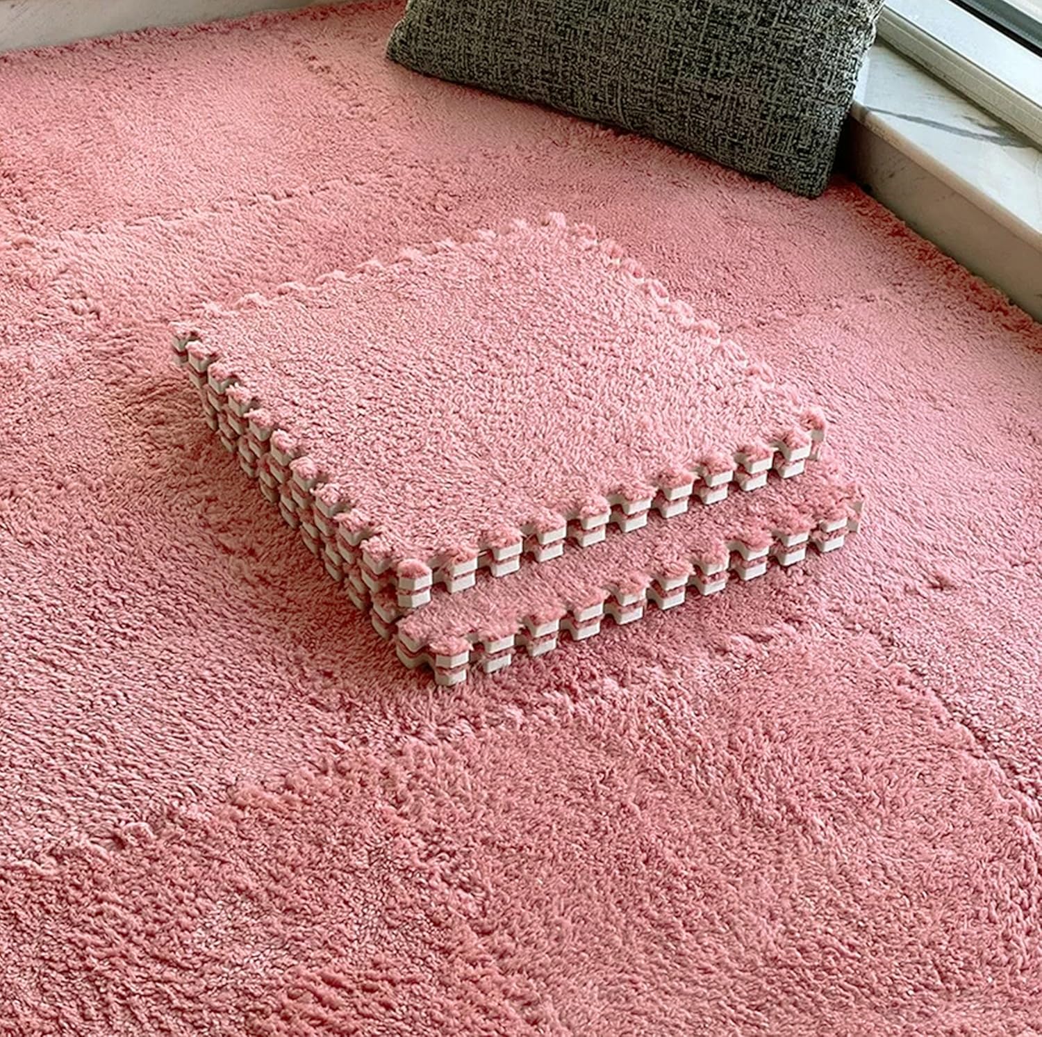 16 Pcs Carpet Foam Floor Tiles Plush Interlocking Carpet Tiles Anti-Slip Soft Playroom Rug 49"x49" Foam Mats Replaceable Washable Puzzle Floor Mats for Office,